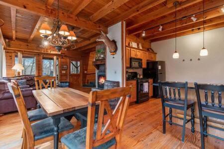Villa Family Fun-Relax-Mtn View-Game Rm-Hottub Blue Ridge Esterno foto