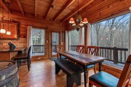 Villa Family Fun-Relax-Mtn View-Game Rm-Hottub Blue Ridge Esterno foto